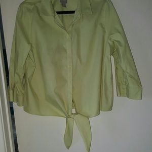 Chicos Size 2 wrinkle resistant blouse